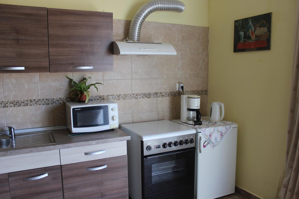 ניאה מיכאניונה K&V Apartments מראה חיצוני תמונה