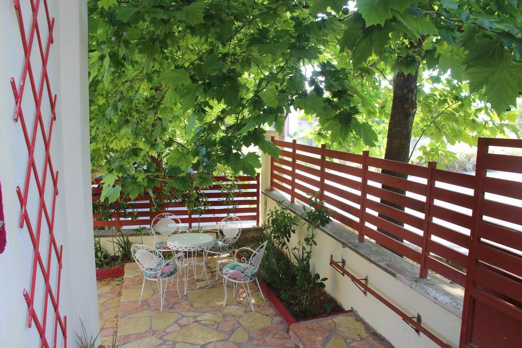 ניאה מיכאניונה K&V Apartments מראה חיצוני תמונה